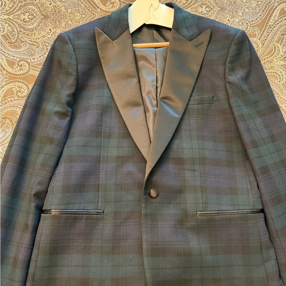 Express Men's Tuxedo Blazer in Plaid with Black Lapel